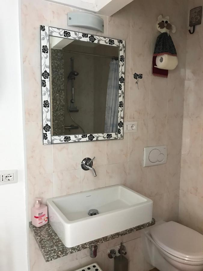 Casa Carolina Ground Floor Apartment 2-4 Sleeps Μπελάτζιο Εξωτερικό φωτογραφία