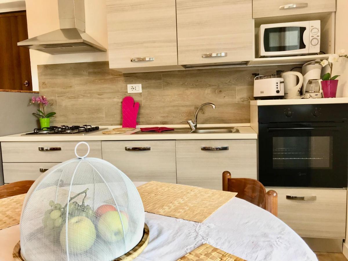 Casa Carolina Ground Floor Apartment 2-4 Sleeps Μπελάτζιο Εξωτερικό φωτογραφία